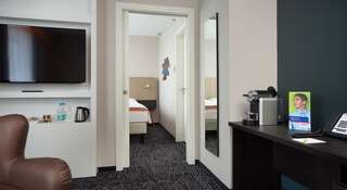 Гостиница Park Inn By Radisson Nizhny Tagil Нижний Тагил Люкс с 1спальней-3