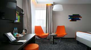 Гостиница Park Inn By Radisson Nizhny Tagil Нижний Тагил Улучшенный двухместный номер с 1 кроватью-2